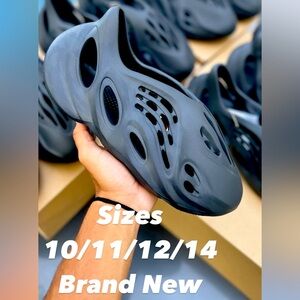 Foam Runners “Onyx”